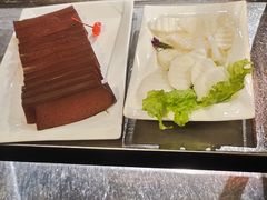 -大匠工房古船木艺术餐厅·猪肚鸡专门店(长白仙岛店)