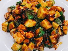 酱爆鸡丁-红实家常菜(静安里店)