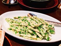 荠菜口蘑炒春笋-湖滨28中餐厅·西湖宴·杭州君悦酒店