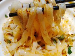 -遵义虾子张六羊肉粉(地王店)