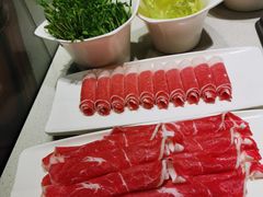 -海底捞火锅鲜切牛肉主题店(长寿路店)