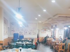 -虹海圣肉饼店家常菜馆