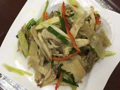 新疆椒麻鸡-新疆巴州金丝特餐厅(大钟寺店)