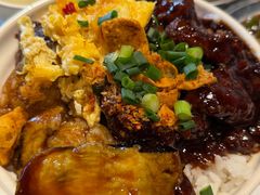 红烧大排饭-鲜得来排骨年糕(即墨路店)