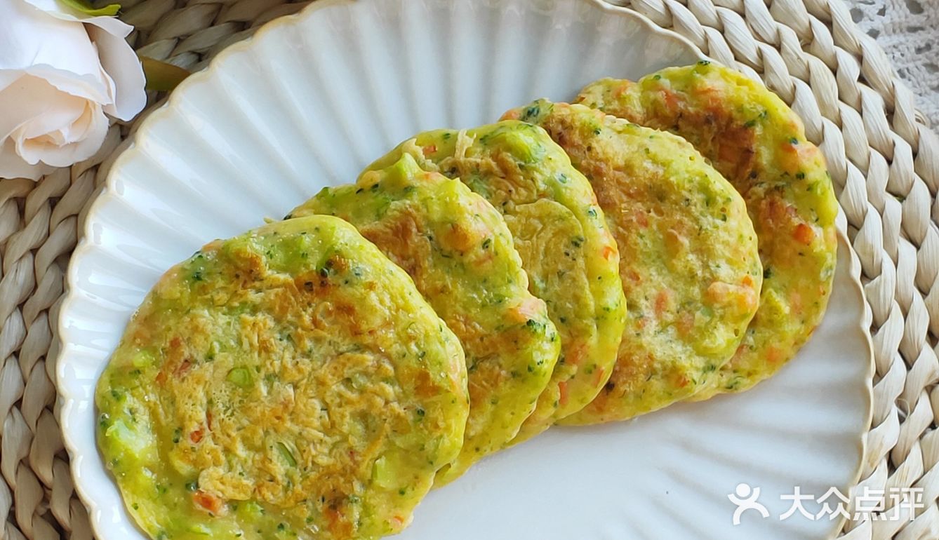 西兰花鸡蛋饼