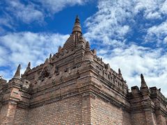 -一寨两国风景区