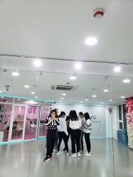 -WITCH （舞季）舞蹈工作室