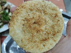 芝麻饼-教师之家赵家羊汤馆(东青龙街店)