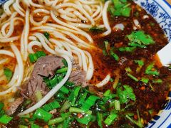 -嘻小北·兰州清汤牛肉面(太平洋森活天地店)