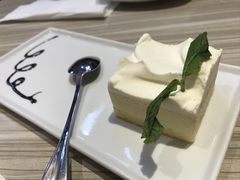 -必胜客(机场路店)