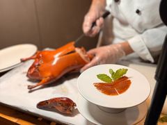 酥香嫩烤鸭-四季民福烤鸭店(外滩外白渡桥店)