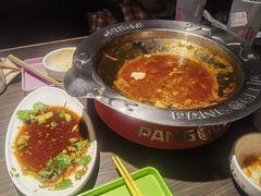 -胖哥俩肉蟹煲(石家庄长安万达店)