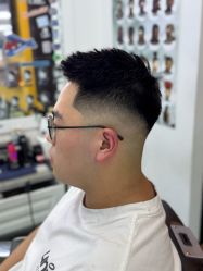 -DL BARBERSHOP男士理发店