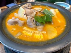 -云海肴·汽锅鸡·云南代表菜(浦江欢乐颂店)