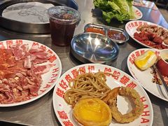 -哈哈碳都·牛肋条无限自助烤肉(台江万达店)