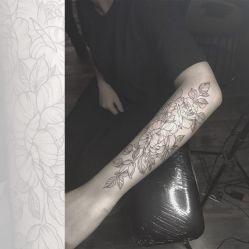 -極致刺青TATTOO STUDIO 私人订制