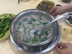 -标记美食新鲜猪杂(兴南大道店)