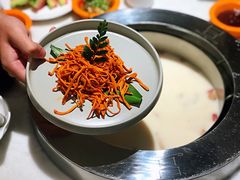 -煲宫猪肚鸡(晶品店)