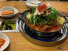 -喇喇排骨火锅·传统韩式脊骨汤(望京西园总店)