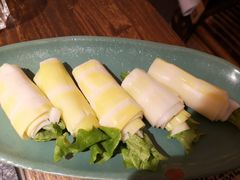 -老牌坊云南鱼豆花火锅(哈西万达店)