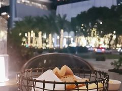 -Mogul Eatery·大亨餐酒馆
