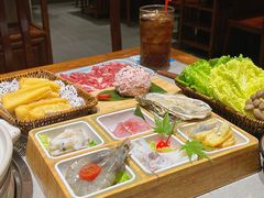 -四点金粥底火锅(沂州里店)