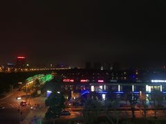 -新田360广场(上海华侨城店)