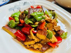 -缘来聚·徽菜名店(黄山宏村店)