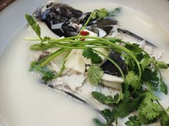 鱼头汤-宝荣鱼馆·临湖之宴(千岛湖店)