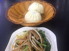 -郑家包子牛肉拉面(尚勤路店)