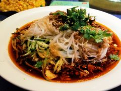 -吴记酱骨炖菜馆(西大直街店)