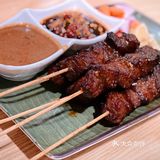 澳门探店｜这里的姜黄饭配沙爹鸡串刷新了我对印尼菜的认知！