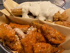 鸡翅翅根一半一半-富乐满韩国正宗炸鸡韩国料理(虹泉路店)