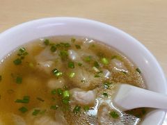 -张阿三馄饨店