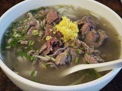 -潮镇老尾牛杂(环城西路店)