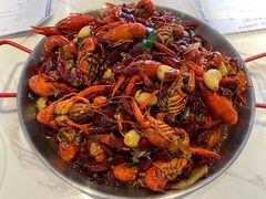 -小鱼儿海鲜港(新村十区店)