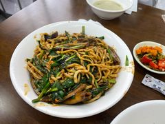 农家红炒长鱼炒面-三百碗宝应长鱼面(板仓街店)