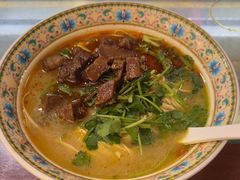 -金杨拉面王小吃面馆·牛三宝面·红烧牛肉粉