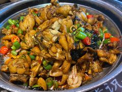 青椒紫苏牛蛙锅-蛙小侠(卓悦里店)