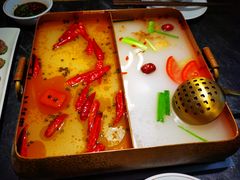 鸳鸯锅底-许府牛火锅(信义坊总店)