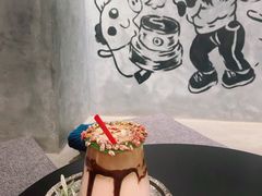 花环-BE NORMAL CAFE(霞溪路店)
