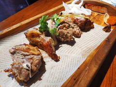 巴柯祖传焖烤羊腿-纳瓦新疆菜(银都店)