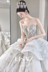 -Renee芮亦婚纱(原丽莎)