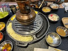 -GOGIYA·咕叽吖韩国传统烤肉店(东方新天地店)