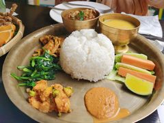 尼泊尔咖喱鸡肉手抓饭-库玛丽尼泊尔风味餐吧