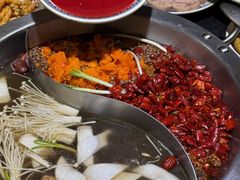 -沸炉重庆老火锅(军事博物馆店)