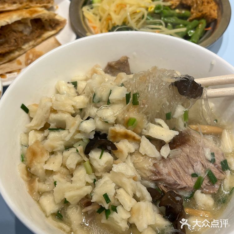 正宗到想喊孙坚来吃一下！！肉夹馍好香