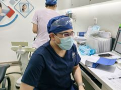 -雅悦齿科(顾村公园店)