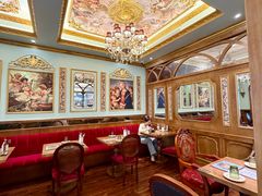 -秘密旅行Bonjour(黑金冠 江南西店)
