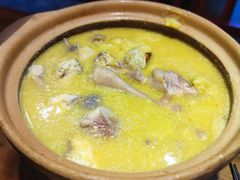 椰汁榴莲鸡煲-烧蠔帮·湛江生蚝(工农店)